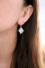 Arracades de plata amb Aiguamarines en brut.