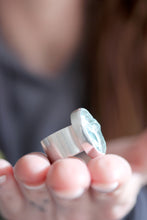 Anell de plata amb Aiguamarina natural.