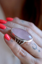 Anell de plata amb Quars Rosa.