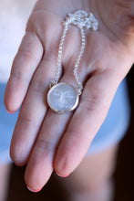 Penjoll de plata amb Lluna de Nacre.