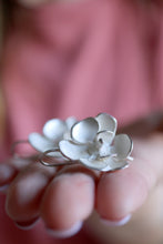 Arracades Orquídia de plata.