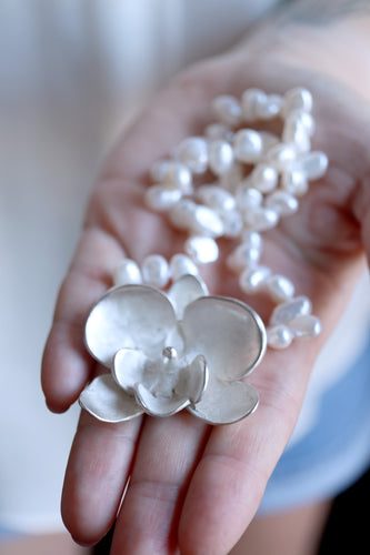 Penjoll Orquídia i Perles.