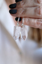 Arracades de plata amb Quars transparent.