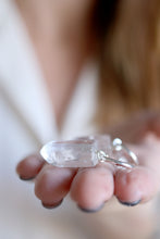 Arracades de plata amb Quars transparent.