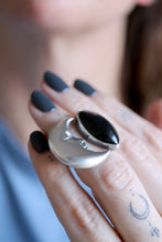 Anell de mitja Lluna de plata amb Obsidiana.