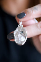 Penjoll de plata amb Diamant Herkimer.