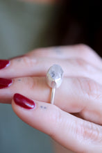 Anell de plata amb Diamant Herkimer. (Talla 11)