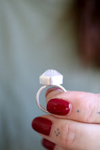 Anell de plata amb Diamant Herkimer. (Talla 10)