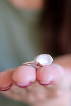 Anell de plata amb Diamant Herkimer. (Talla 14)