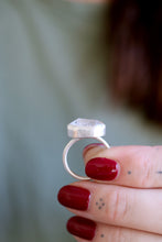 Anell de plata amb Diamant Herkimer. (Talla 16)