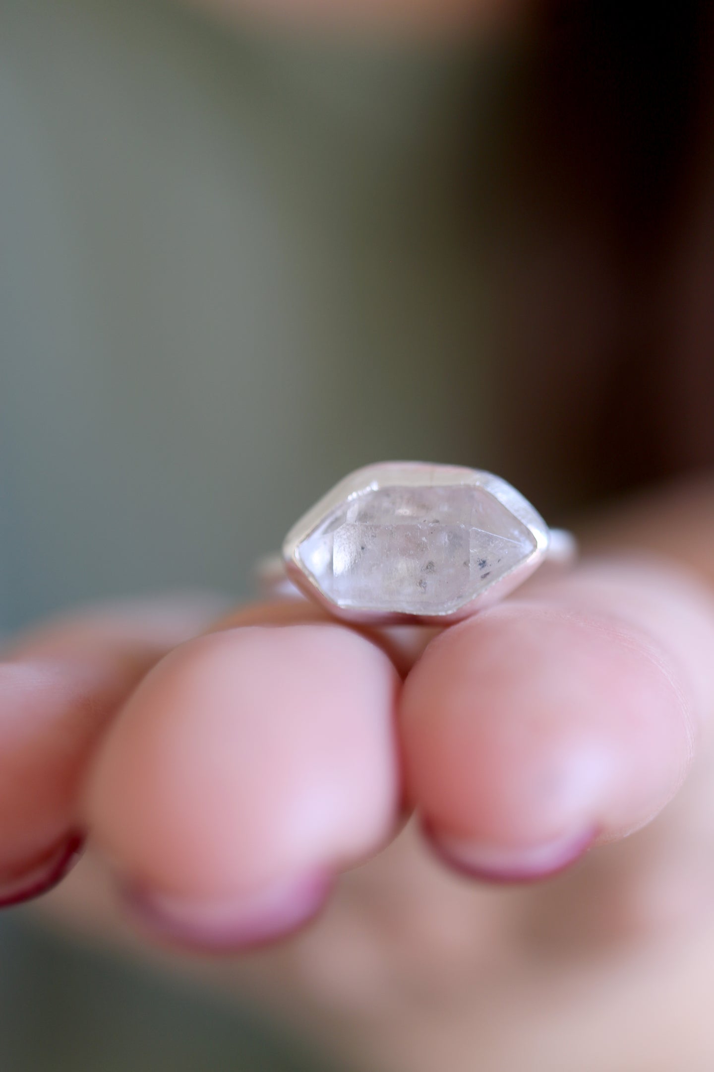 Anell de plata amb Diamant Herkimer. (Talla 16)