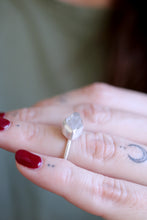 Anell de plata amb Diamant Herkimer. (Talla 12)