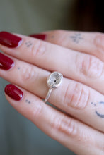 Anell de plata amb Diamant Herkimer. (Talla 12)