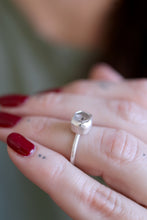 Anell de plata amb Diamant Herkimer. (Talla 12)