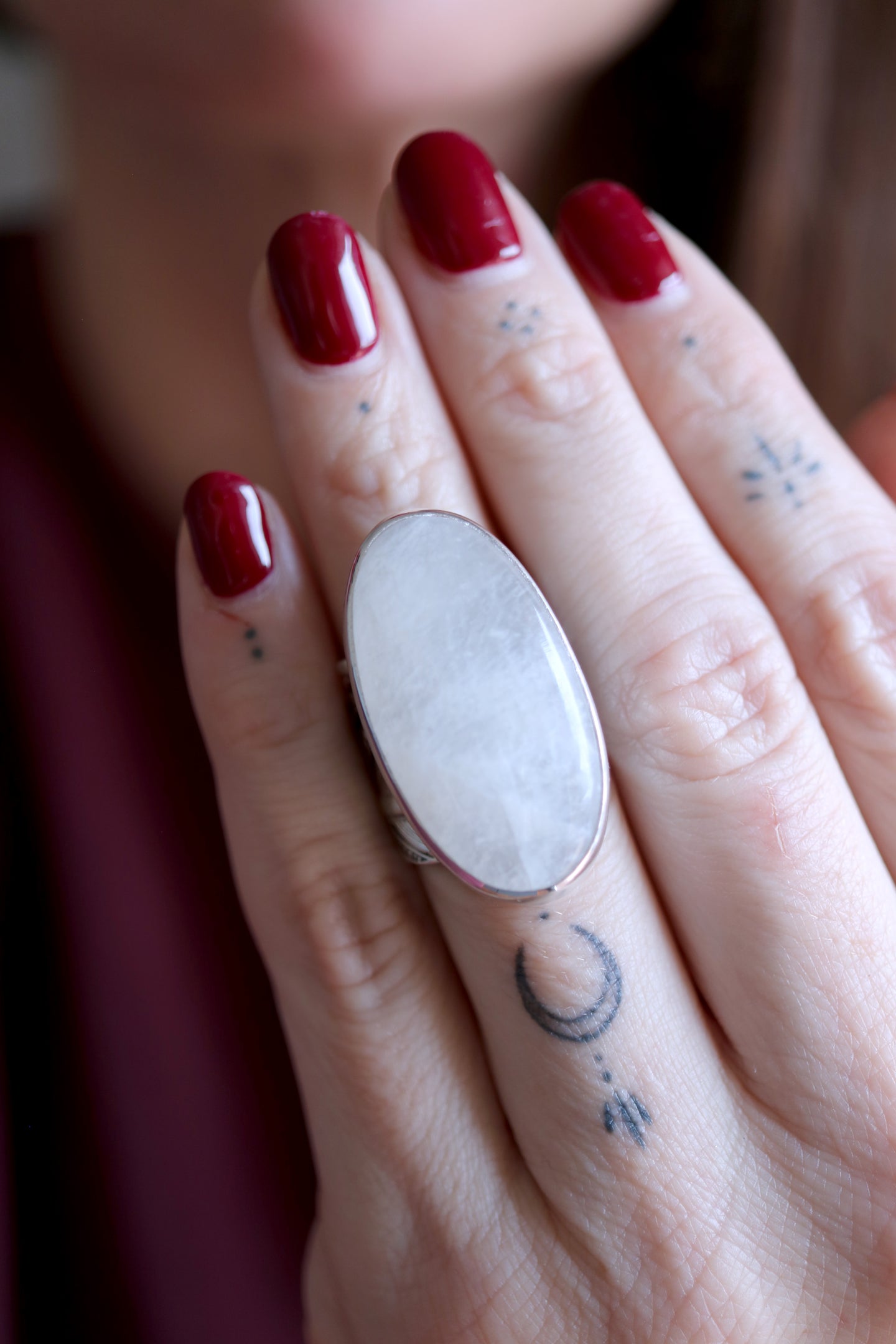 Anell de ploma de plata amb Pedra Lluna.