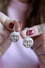 Arracades Lluna plena de plata.