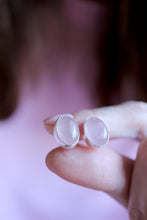 Arracades de botó de Quars Rosa.