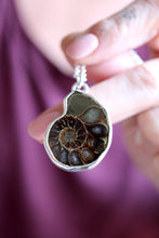 Penjoll de plata amb Ammonit.