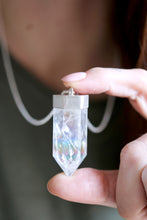 Penjoll de plata amb Quars Aura Àngel.