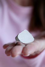 Anell de plata amb Quars Cristal·litzat.