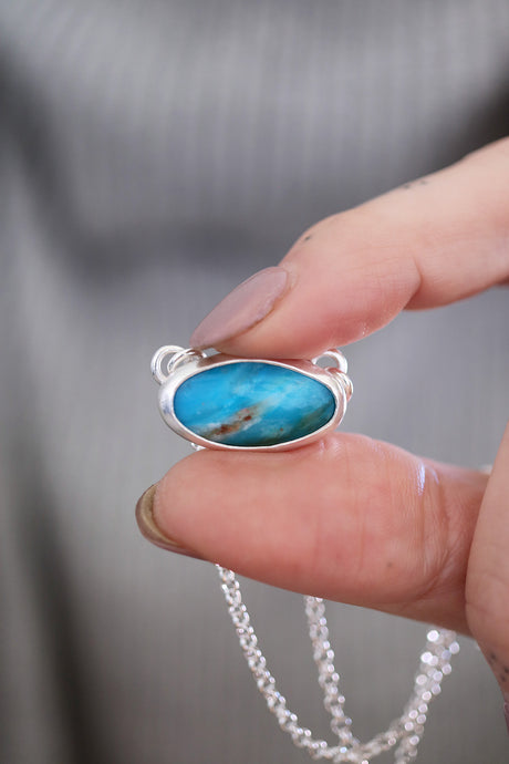 Penjoll de plata amb Òpal blau dels Andes.