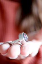 Anell de plata amb geoda d'Àgata.