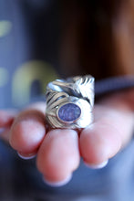 Anell de ploma amb Tanzanita natural.