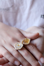 Anell de plata amb Quars Citrí en brut.