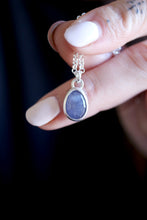 Penjoll de plata amb Tanzanita natural.