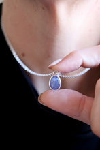 Penjoll de plata amb Tanzanita natural.