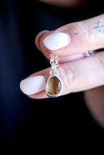 Penjoll de plata amb Quars Citrí natural.