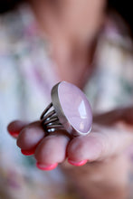 Anell de plata amb Quars Rosa.