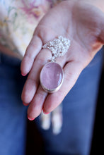 Penjoll de plata amb Quars Rosa.