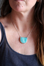 Penjoll de plata amb Amazonita natural.