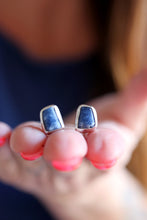 Arracades plata amb Safirs blaus en brut.
