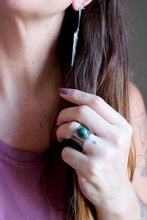 Anell de plata i or de 24kt amb Malaquita.