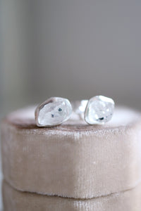 Arracades petites de plata amb Diamant Herkimer.