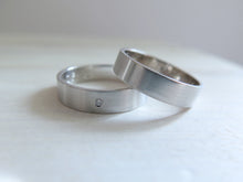 White Gold Wedding Band with diamond. 18kt White Gold ring. 5mm. Made to Order.